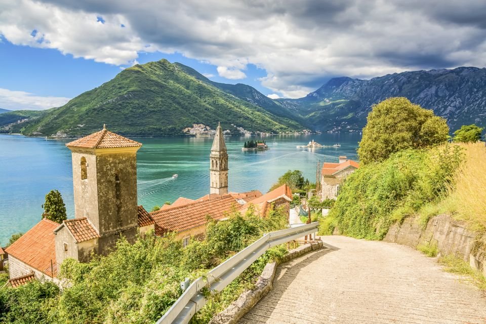 driving in bay of kotor